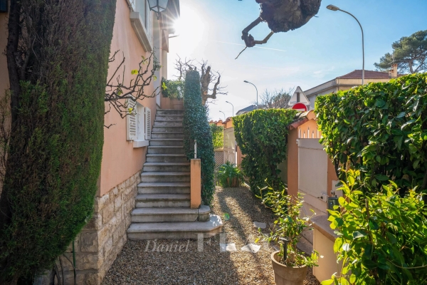 Maison de luxe à vendre à Aix-en-Provence, 1 990 000 €, Photo 2