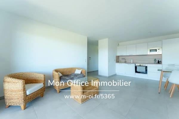 Appartement de luxe à vendre à Aix-en-Provence, 349 000 €, Photo 2