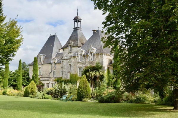 Luxury House for sale in Brantôme, 5 000 000 €, Photo 3