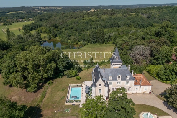 Maison de luxe à vendre à Angoulême, 3 150 000 €, Photo 3