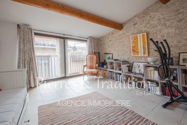 Maison de luxe à vendre à Goult, 420 000 €, Photo 3