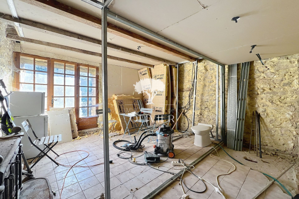 Maison de luxe à vendre à Viens, 99 500 €, Photo 3