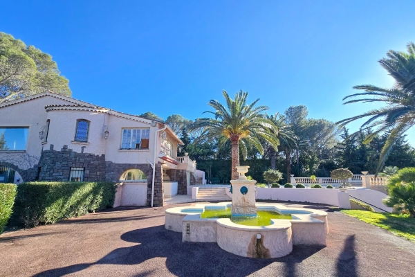 Luxury House for sale in Saint-Raphaël, 1 995 000 €, Photo 4