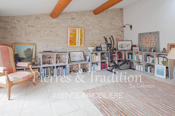 Maison de luxe à vendre à Goult, 420 000 €, Photo 4