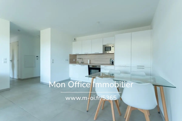 Appartement de luxe à vendre à Aix-en-Provence, 349 000 €, Photo 4