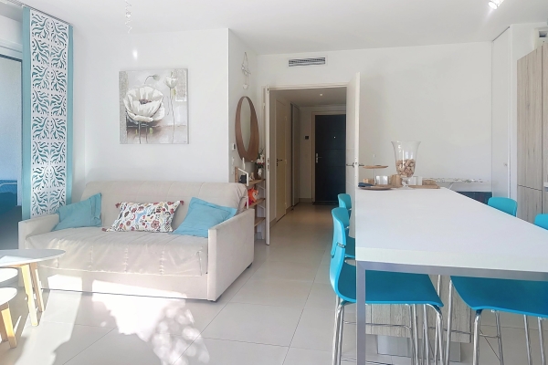 Appartement de luxe à vendre à Antibes, 425 000 €, Photo 6