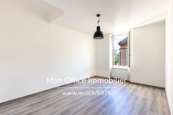 Appartement de luxe à vendre à Rousset, 250 000 €, Photo 6
