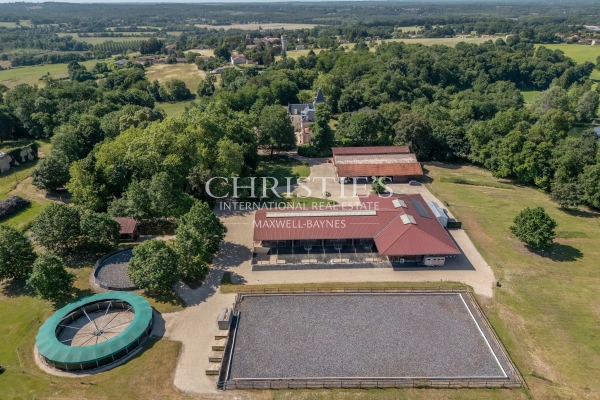 Maison de luxe à vendre à Angoulême, 3 150 000 €, Photo 7