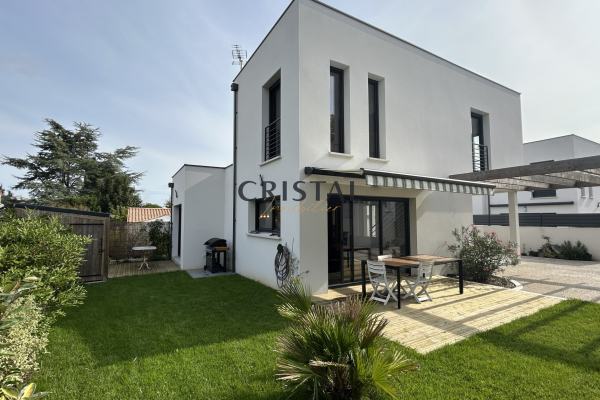 Maison de luxe à vendre à Vaux-sur-Mer, 581 000 €, Photo 1