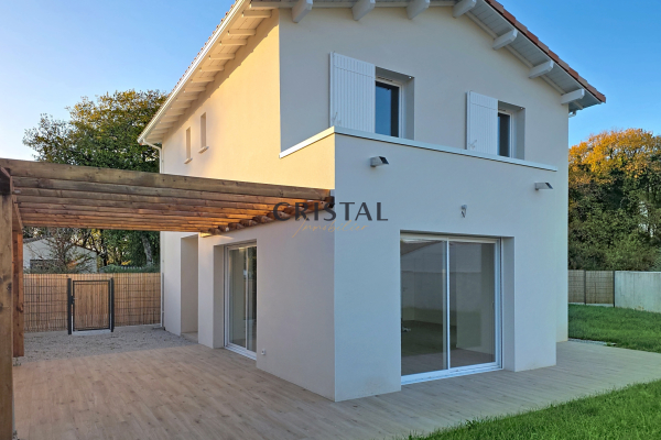 Maison de luxe à vendre à Saint-Palais-sur-Mer, 561 000 €, Photo 1