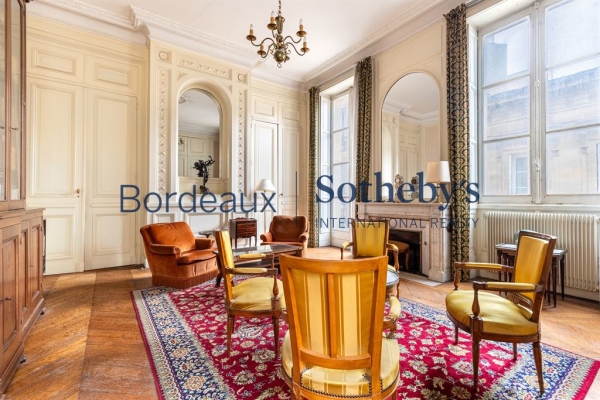 Appartement de luxe à vendre à Bordeaux, 862 000 €, Photo 3