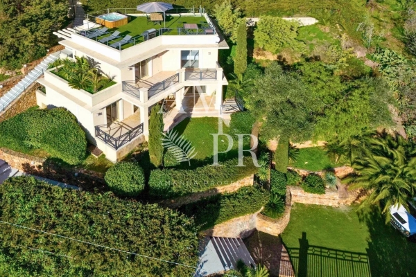 Appartement de luxe à vendre à Mandelieu-la-Napoule, 990 000 €, Photo 1