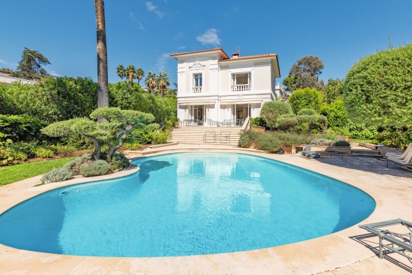 Maison de luxe à vendre à Cap d'Antibes, 8 900 000 €, Photo 1