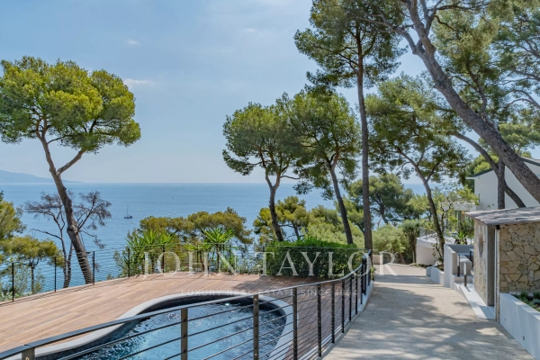 Maison de luxe à vendre à Roquebrune-Cap-Martin, 13 500 000 €, Photo 1