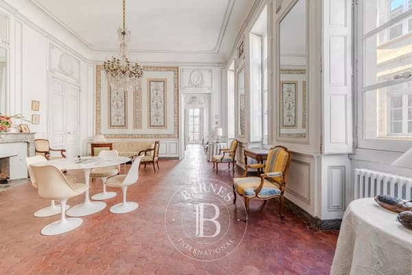 Luxury Apartment for sale in Avignon, 990 000 €, Photo 1