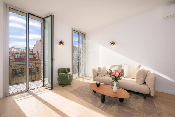 Luxury Apartment for sale in Cannes, 1 295 000 €, Photo 1