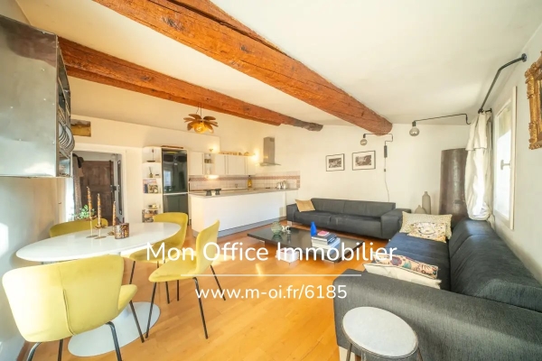 Luxury Apartment for sale in Aix-en-Provence, 375 000 €, Photo 1