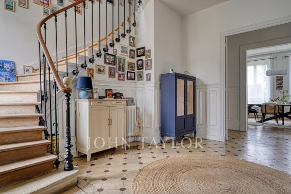 Maison de luxe à vendre à Mouy, 650 000 €, Photo 3