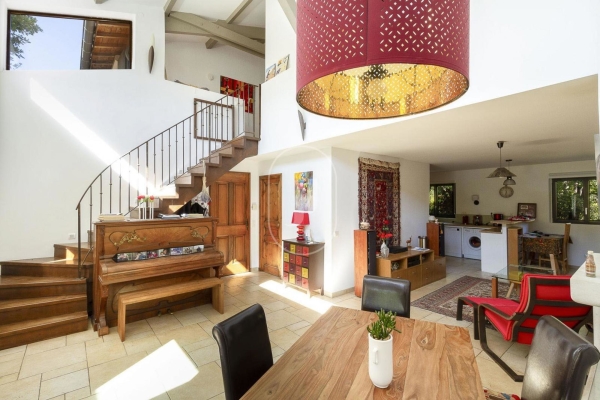 Maison de luxe à vendre à Roussillon, 550 000 €, Photo 4