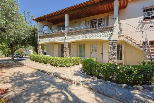 Luxury House for sale in Grimaud, 2 595 000 €, Photo 5