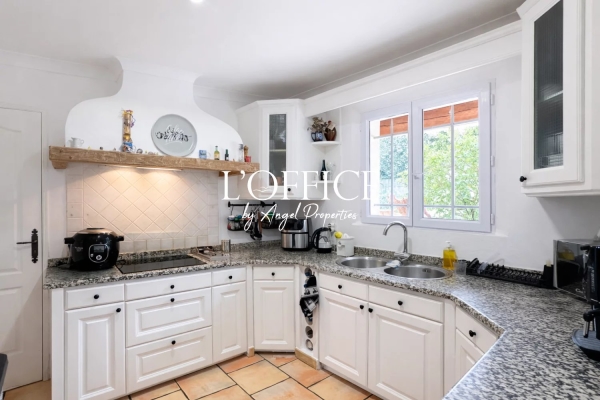 Maison de luxe à vendre à Cogolin, 890 000 €, Photo 6