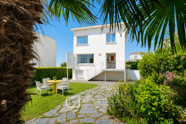Maison de luxe à vendre à Royan, 998 000 €, Photo 1