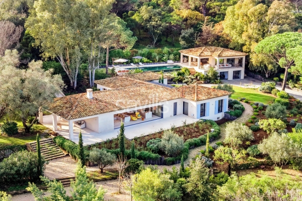 Luxury House for sale in Saint-Tropez, 19 150 000 €, Photo 2