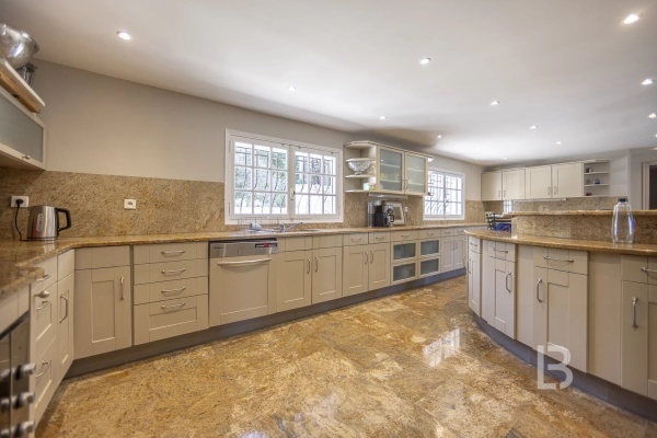 Maison de luxe à vendre à Grasse, 2 850 000 €, Photo 6