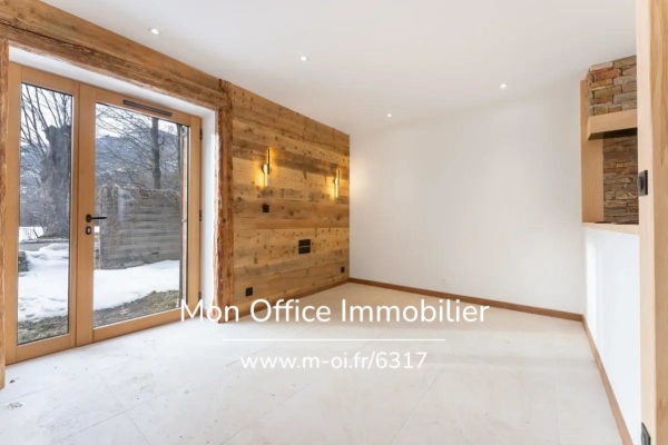 Luxury Apartment for sale in Eygliers, 251 000 €, Photo 2