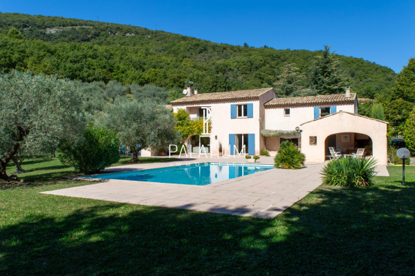 Luxury House for sale in Sisteron, 997 500 €, Photo 1