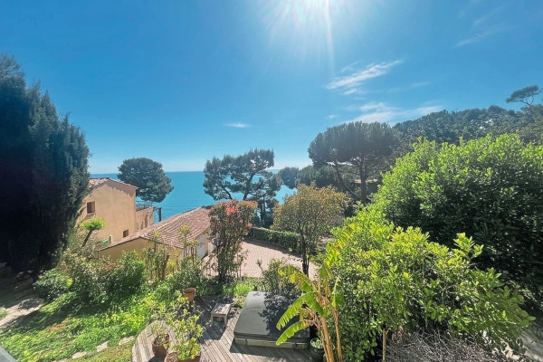Luxury House for sale in Èze, 1 280 000 €, Photo 1