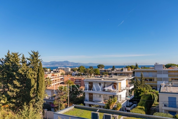 Appartement de luxe à vendre à Antibes, 1 595 000 €, Photo 2
