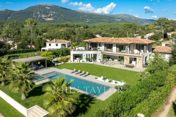 Maison de luxe à louer à Valbonne, 14 000 €, Photo 1