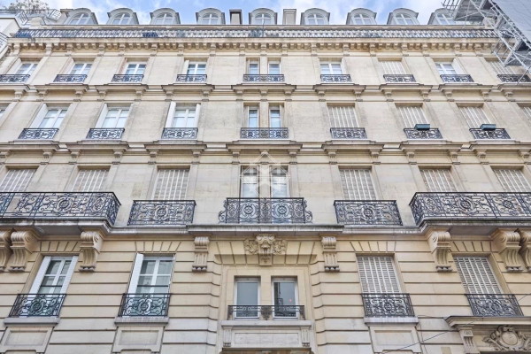 Luxury Apartment for sale in Paris 8Ème, 1 049 500 €, Photo 1