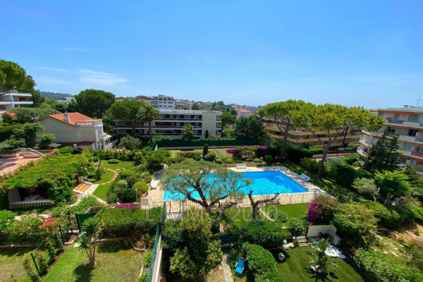 Appartement de luxe à louer à Juan-les-Pins, 0 €, Photo 1