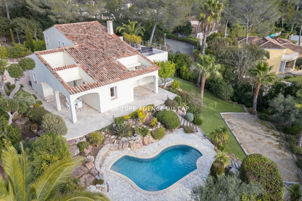 Luxury House for sale in Saint-Raphaël, 1 680 000 €, Photo 1