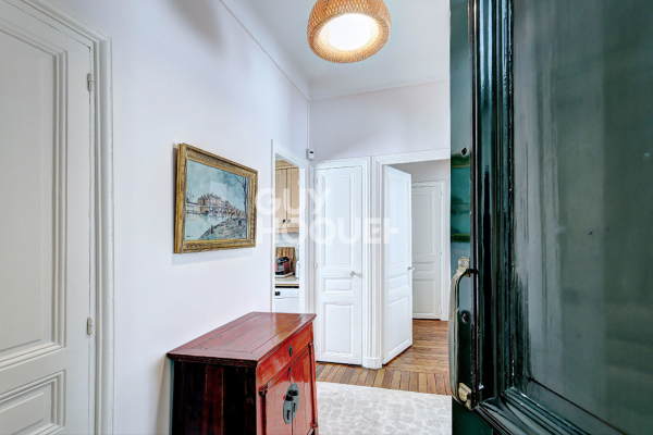 Appartement de luxe à louer à Paris 16Ème, 2 328 €, Photo 1