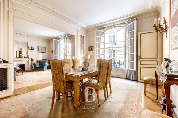 Luxury Apartment for sale in Paris 16Ème, 1 690 000 €, Photo 1