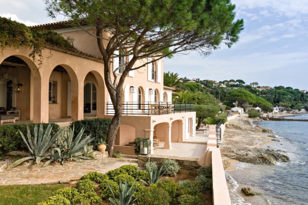 Maison de luxe à vendre à Grimaud, 12 000 000 €, Photo 1