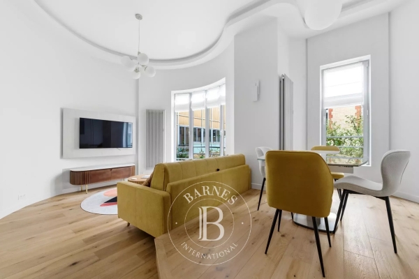 Luxury Apartment for sale in Paris 3ème, 898 000 €, Photo 2