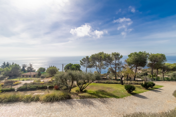 Luxury House for sale in Èze, 2 300 000 €, Photo 3