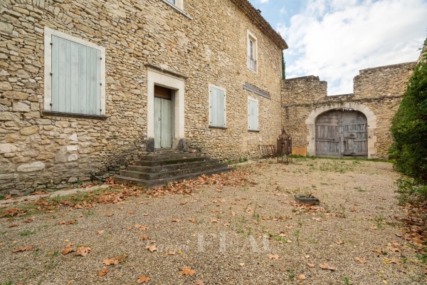 Luxury House for sale in Saignon, 1 550 000 €, Photo 3
