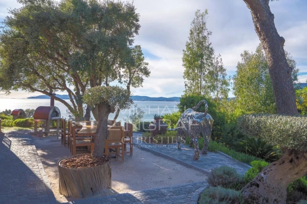 Maison de luxe à vendre à Le Lavandou, 4 800 000 €, Photo 3