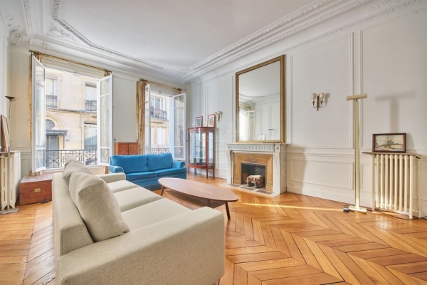 Appartement de luxe à louer à Paris 16Ème, 3 600 €, Photo 1