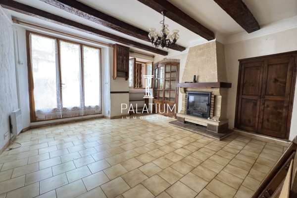 Maison de luxe à vendre à Valensole, 142 000 €, Photo 1