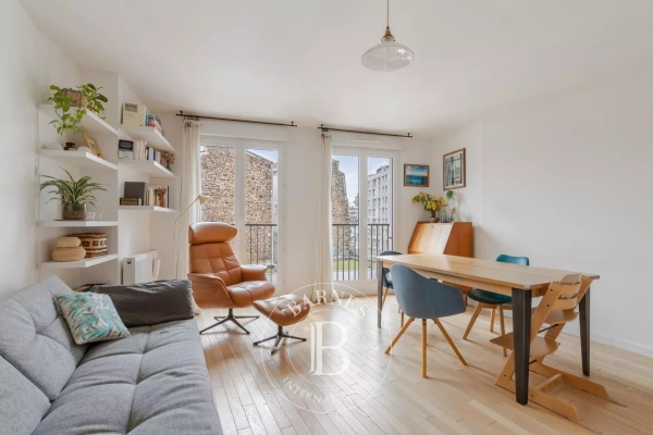 Luxury Apartment for sale in Paris 19Ème, 538 000 €, Photo 1