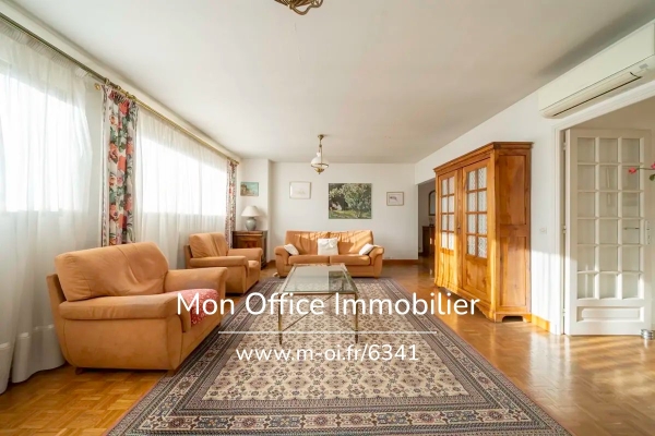 Appartement de luxe à vendre à Marseille 9Ème, 399 000 €, Photo 2