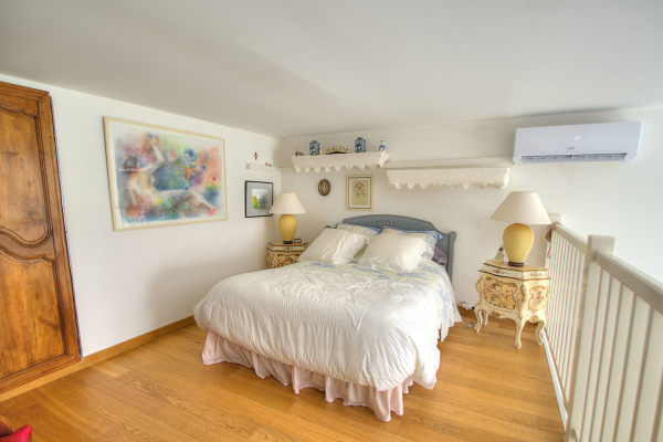 Luxury Apartment for sale in Saint-Raphaël, 450 000 €, Photo 3