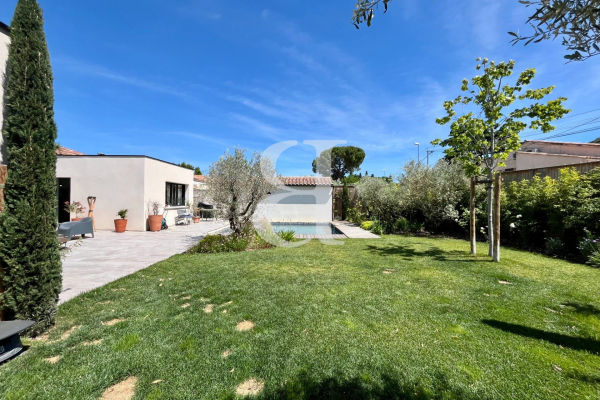 Maison de luxe à vendre à Saint-Rémy-de-Provence, 1 099 000 €, Photo 3