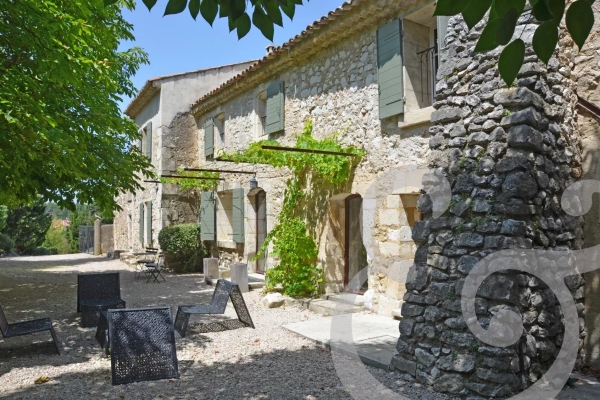 Maison de luxe à vendre à Plan-d'Orgon, 995 000 €, Photo 1